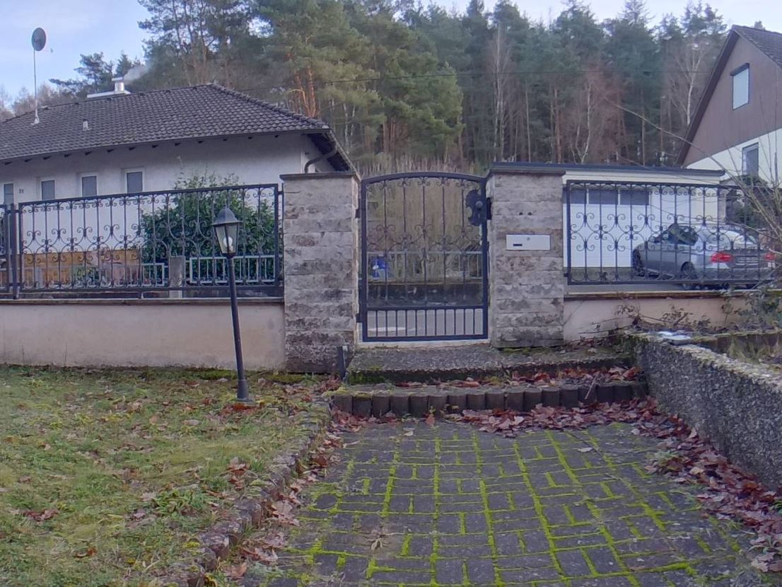 BIETERVERFAHREN Traumhaft großes (Bau)Grundstück in